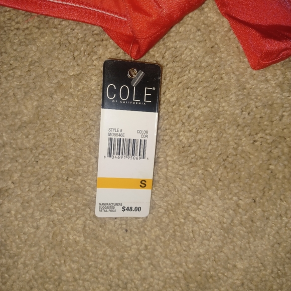 2 PIECE SWIMSUIT SIZE SMALL - Picture 6 of 6